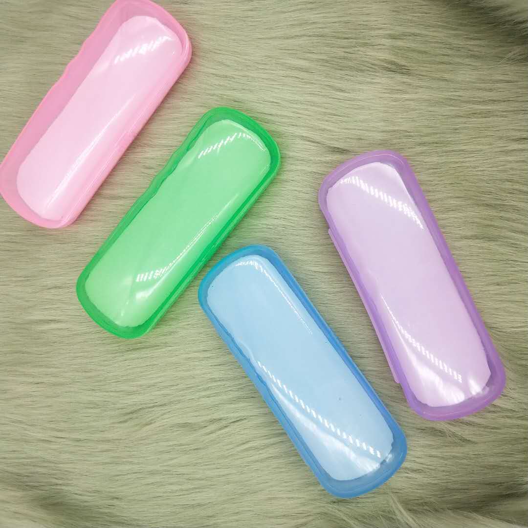 003 case 2021 Wholesale presbyopic glasses case frosted translucent myopia eye box personality presbyopia plastic glasses case