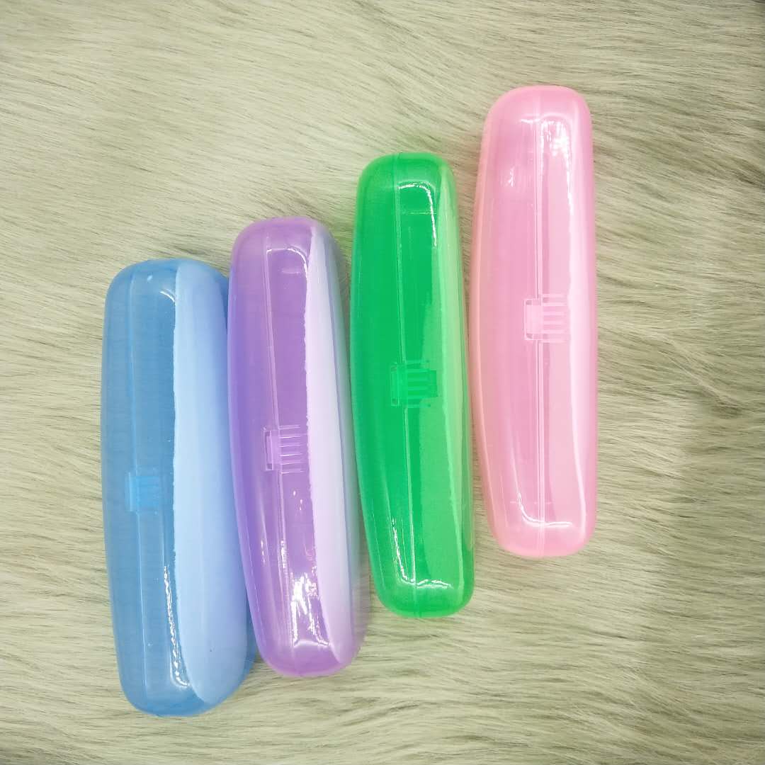 003 case 2021 Wholesale presbyopic glasses case frosted translucent myopia eye box personality presbyopia plastic glasses case