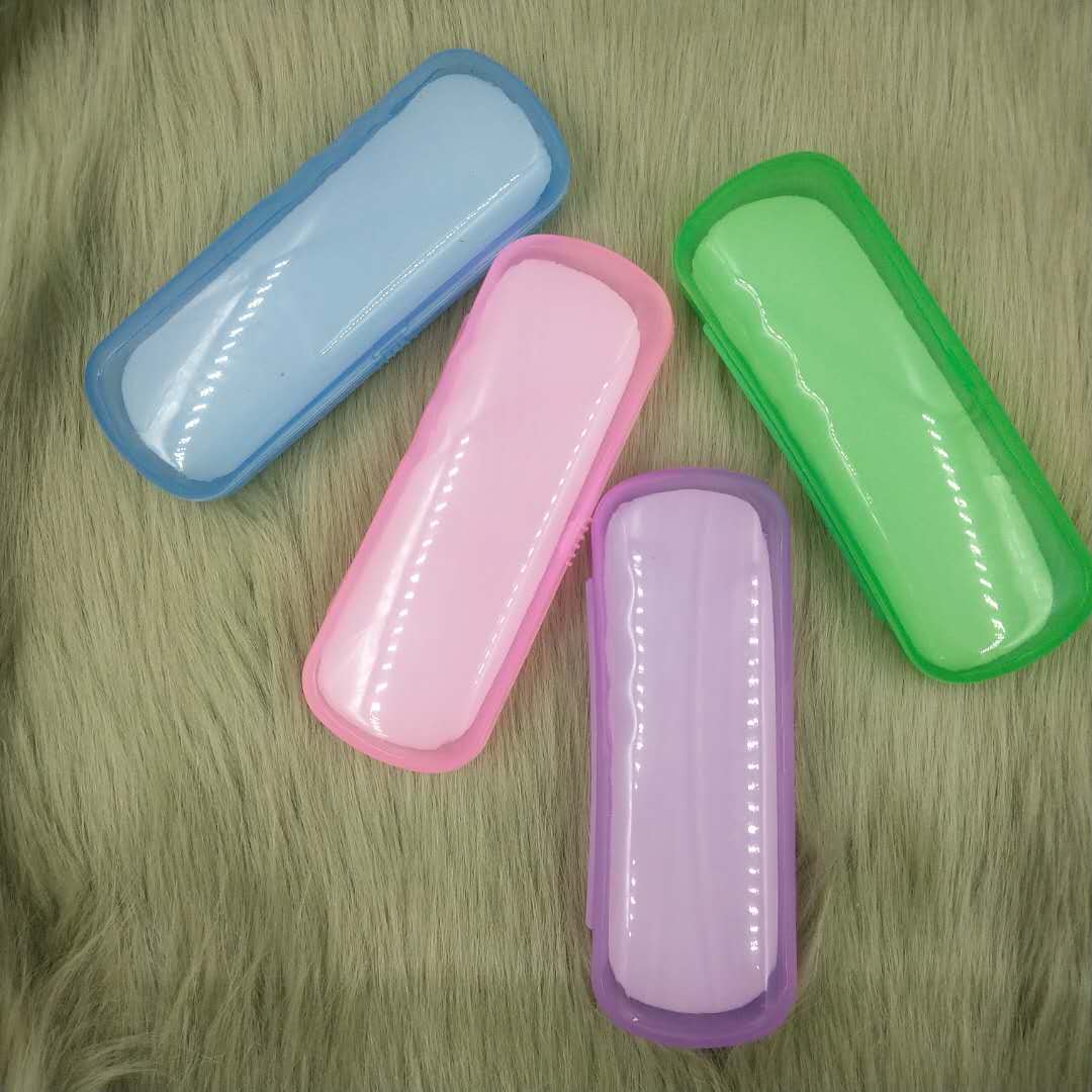 003 case 2021 Wholesale presbyopic glasses case frosted translucent myopia eye box personality presbyopia plastic glasses case