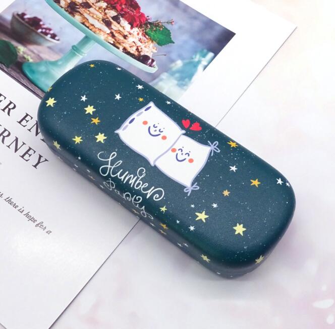 2403 case 2021 new cartoon star children glasses case fashion big frame student glasses storage box sunglasses case