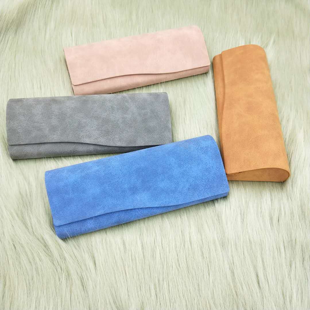 2020 fashion soft sunglasses box sheep barn fabric glasses case eyeglasses case with discount price