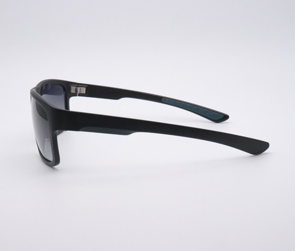 YZ-5993 PC sunglasses New 2021 hot-selling high-quality sunglasses